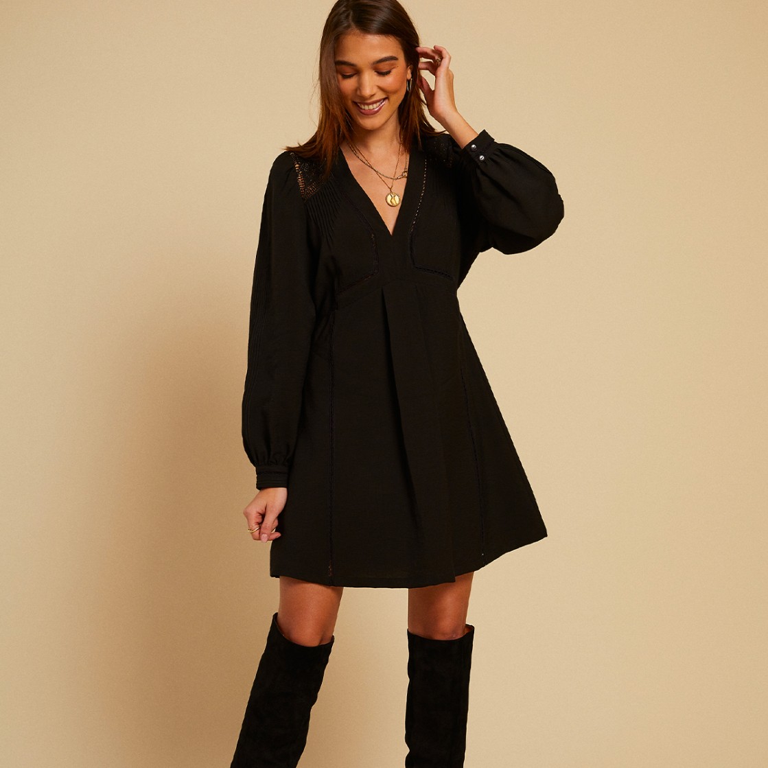 Robe IDANO Edmee Noir HAUT 2