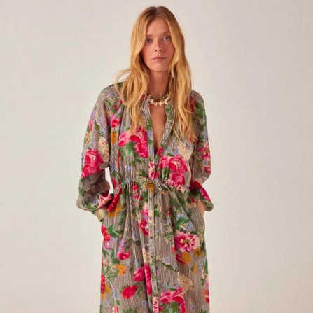 Robe MAISON HOTEL Vicky Noir